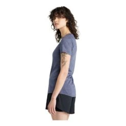 Icebreaker Sphere Short Sleeve Low Crewe Femme Bleu -Patago Vetements Magasin main 301675 191193 2 0067