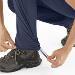 Salomon Wayfarer Pants Femme Bleu Marine -Patago Vetements Magasin main LC2006600 5 MOD wayfarerpants navyiris ajustementbas w.png.high res c62a