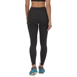 Patagonia Maipo 7.8 Tights Femme Noir -Patago Vetements Magasin main ws maipo 78 tights recycled nylon pants patagonia 576421 4415